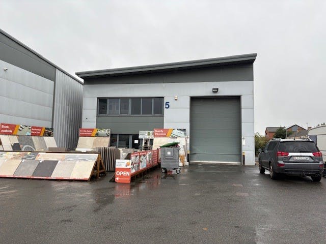 5 Abbey Point, Waltham Abbey, Industrial To Let - 5 Abbey Point WA  Pic 1.jpg