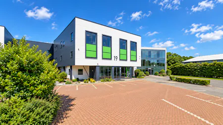 Suite 2, Southend-on-Sea, Office To Let - Front