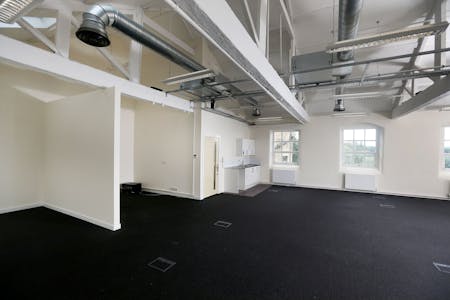 21 Mending Rooms, Pudsey, Office To Let - 999990309.JPG