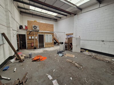 Unit N3 Lympne Distribution Park, Otterpool Lane, Hythe, Industrial / Warehouse To Let - Unit N3 Internal.jpg