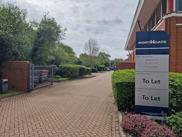 Unit 2 Northgate, Hampshire International Business Park, Basingstoke, Industrial / Industrial To Let - 20250424_123643.jpg