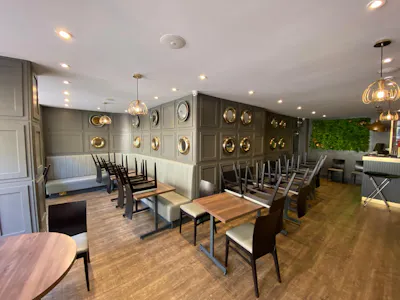 15-17 Grey Street, Newcastle upon Tyne, Restaurant To Let - ULEK6309.JPG