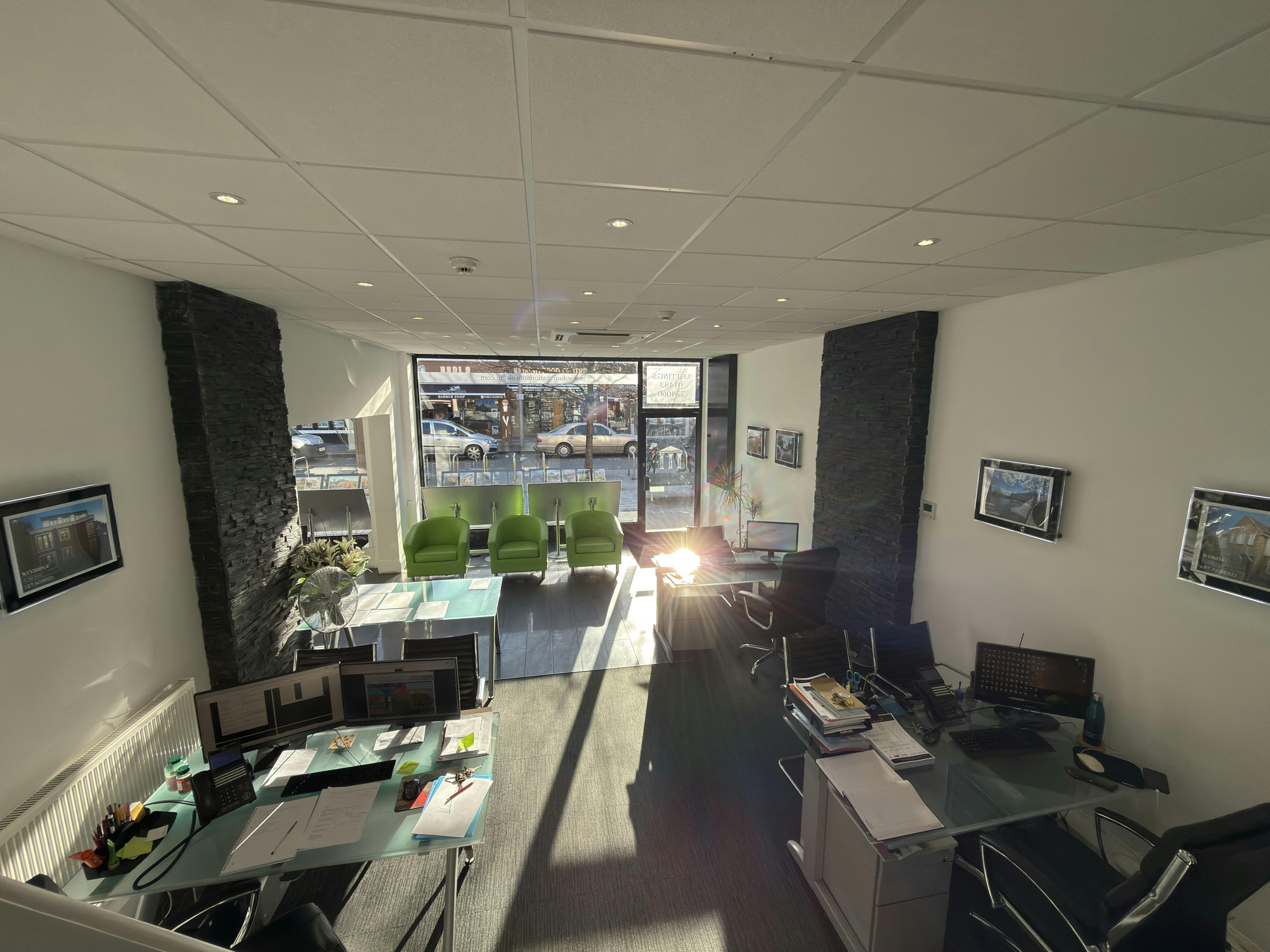 69 Commercial Way, Woking, Retail To Let - IMG_6288.JPEG