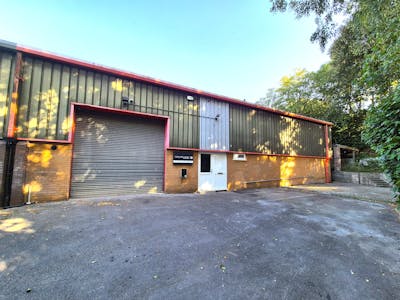 Unit 4, Woodpecker House, Brookfield Industrial Estate, Glossop, Industrial/Logistics To Let / For Sale - 20250827_085351.jpg