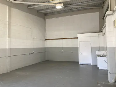 Unit 9 Albion Park, Leeds, Industrial / Industrial / Storage / Trade Counter / Industrial / Warehouse To Let - IMG_0518.jpg