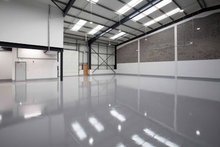 Unit 7, Oaktree Business Centre, South Marston Park, Swindon, Industrial / Warehouse To Let - 7 Oaktree_2305.jpg