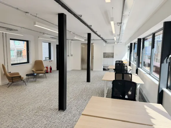 Holyer House, London, Offices To Let - IMG_9941.jpg