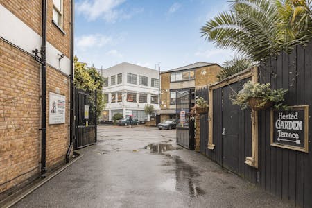 Unit 5c Canonbury Yard, 190a New North Road, London, Office To Let - 51_25396.jpg