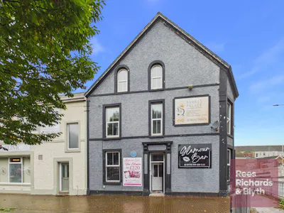 46 Murray Street, Llanelli, Leisure / Retail / Retail - In Town For Sale - CAM03725G0-PR0105-STILL009.jpg
