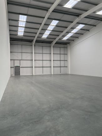 Unit 8 Trade City Luton, Luton, Industrial To Let - IMG_1213.JPG