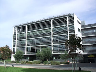 ALFRAPARK (Edifício F), Av. Estrada de Alfragide Km 1,5, Amadora, Office To Let - Alfrapark