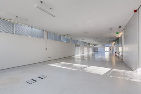 Siemens Business Center, Av. Mário Brito 3570, Matosinhos, Office To Let - 9 - Escritórios Vouga