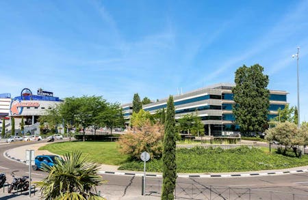 Edificio En Arroyo De La Vega (A.V.), Avda. De Bruselas 24 - 26, Alcobendas, Office / Other To Let - 1_8767_128094.jpg